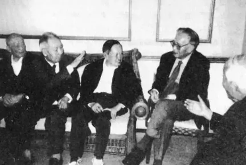 被董卿盛赞的翻译大家，98岁时还念念不忘这堂大一英文课