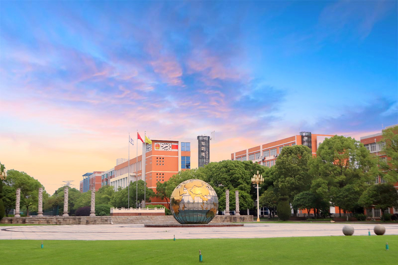 又有两所学院想更名大学，但任重道远，网友：就这点实力还做梦？