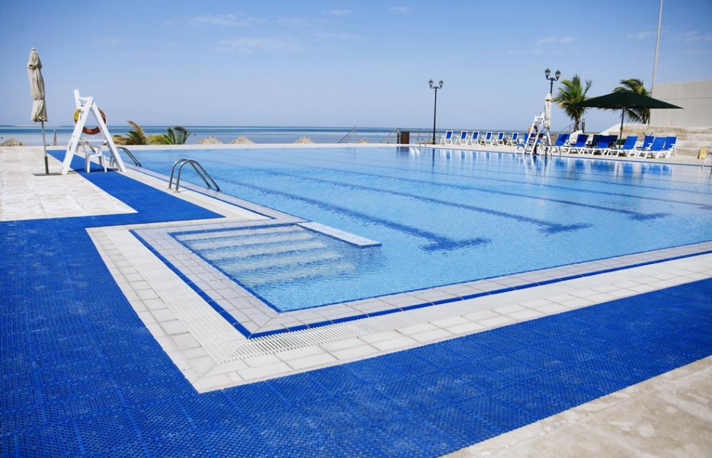 世界上最土豪的大学，免学费医疗费，住别墅宿舍不是梦