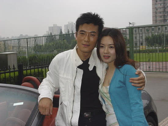 2005年，李丽珍与杨子演过电影，豆瓣只有2分，真是毁了美人！