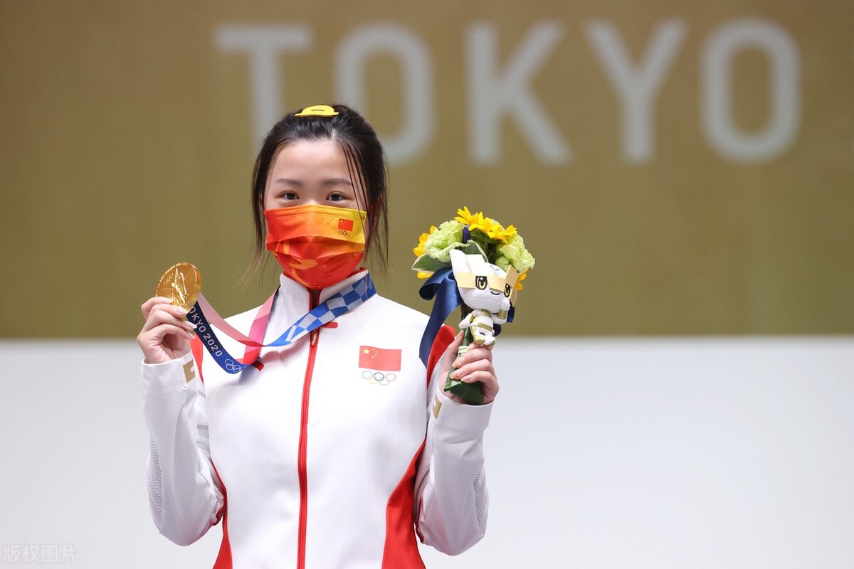 东京奥运会日本金牌有哪些项目(东京奥运会总结：38枚金牌！6人成为双金王，张雨霏奖牌数是第一)