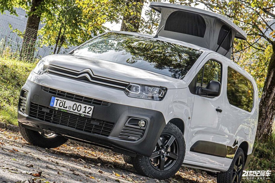 雪铁龙推出微型四驱房车!有2米大床的mpv,厨房还不小