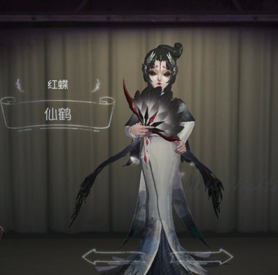 作为红蝶的一款国风皮肤,仙鹤在刚出场时就获得了不少玩家的青睐,蝶姐