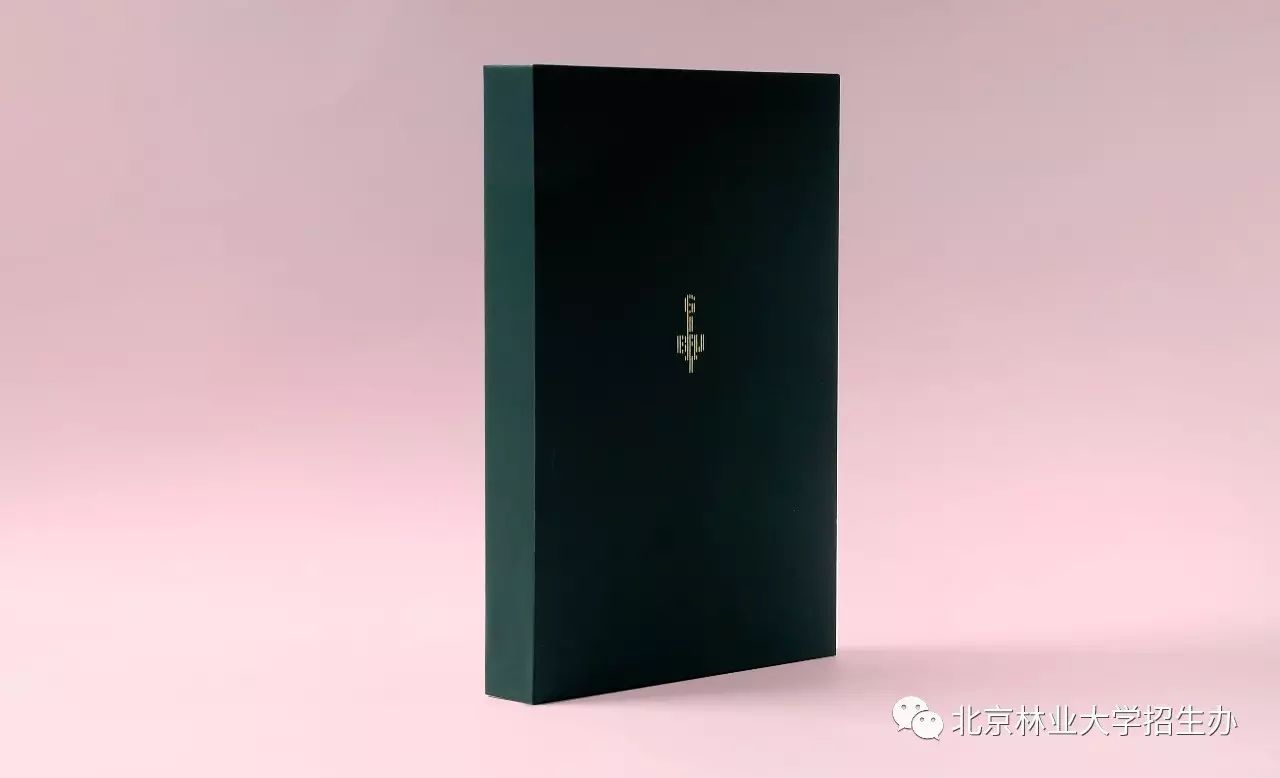 为了讲好八个字的校训，这所学校用了三年...