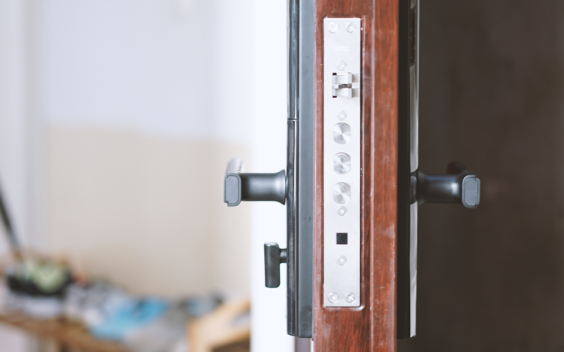 为生活带来便捷的步调，华为智选VOC智能门锁S开箱体验