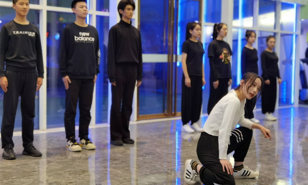 想和吴磊一样考北影，艺考生高考应注意什么？做到这些很关键