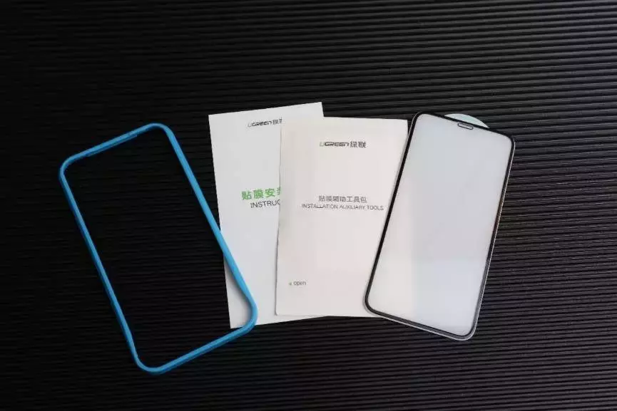 变着方法弄碎我的iPhone手机膜-17款钢化玻璃膜大横评