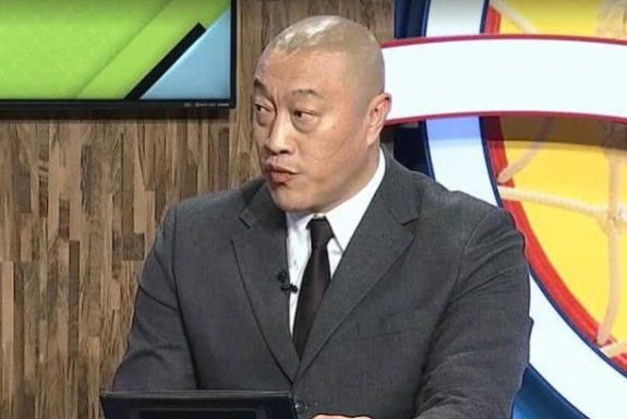 为什么贺天举不能上nba名人堂（前国手说他力压朱芳雨，早前就有过相似言论，在我看来没机会）-趣拿体育