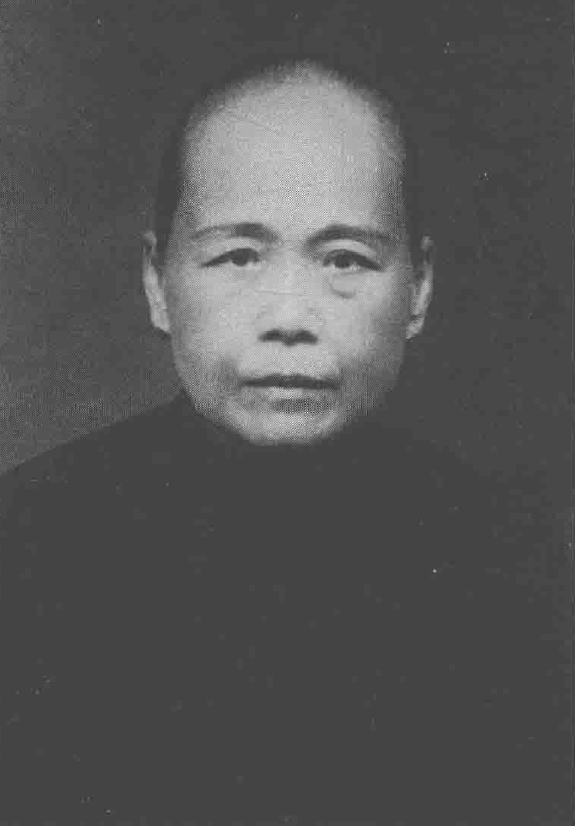 1934年，一女学生放弃明星梦，最终成了潜伏在蒋介石身边的听风者