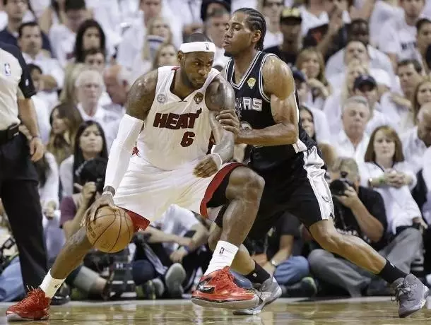 nba2013总决赛（詹姆斯生涯最伟大的比赛之一，13年总决赛第七场）