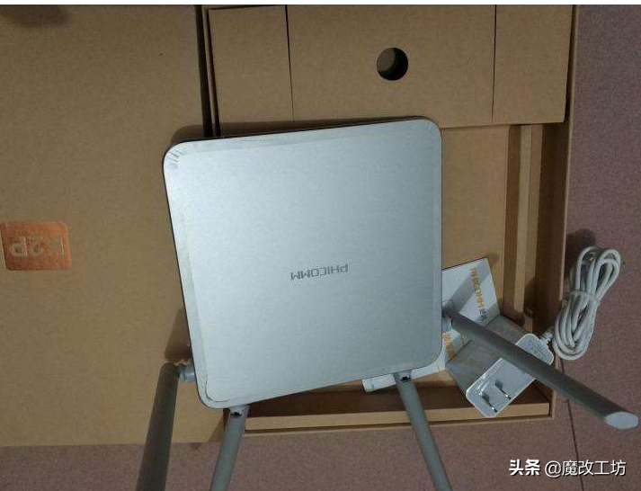 家里的角落WIFI信号不好怎么解决？40元5G路由无线桥接网速跑满