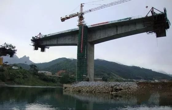 道路、桥梁、隧道、涵洞施工必须要掌握的100条规范