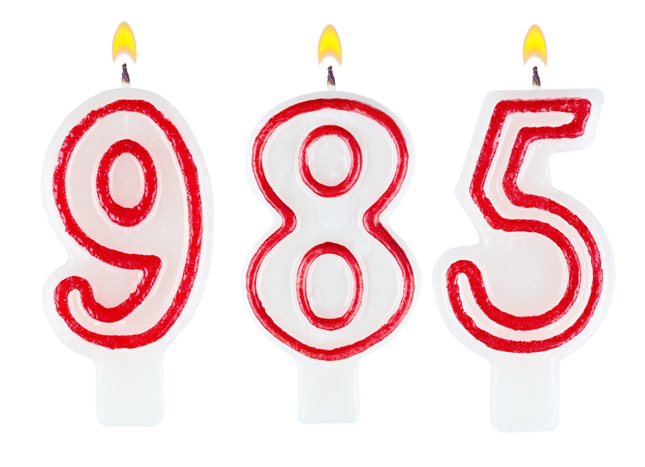 985大学和211大学哪个更好？