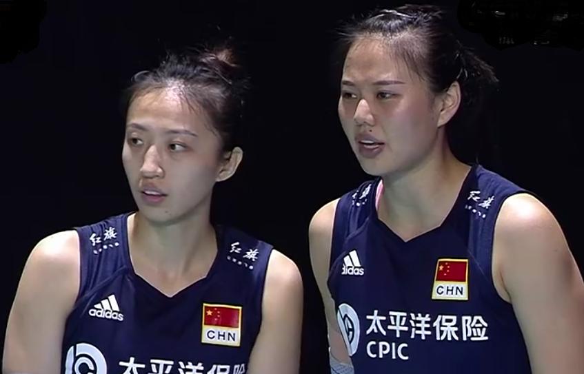 中国女排3-0俄罗斯队！给姑娘们打分，李盈莹和颜妮等4人得满分