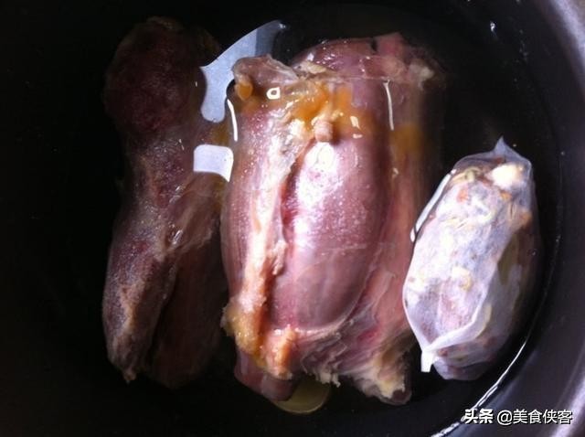 上海盐水牛肉做法（盐水牛肉的配方与加工制作方法）