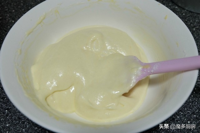 怎么做蛋糕（想吃蛋糕不用买自己在家做更容易）