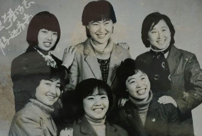 1987年江苏一姑娘突然离世，追悼会近千人前来送行，她有何身份？