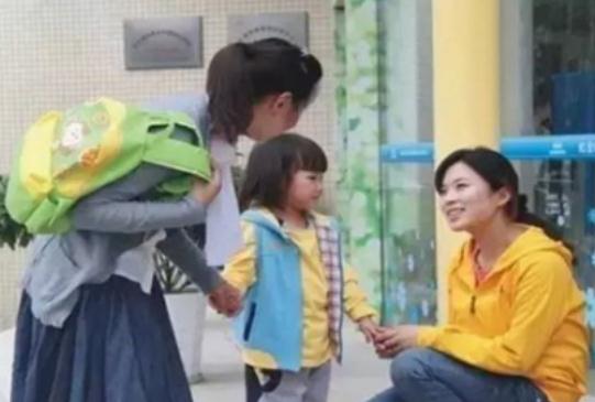 幼儿园老师公开“高薪”工资单，一年工资近30万，还是一份铁饭碗