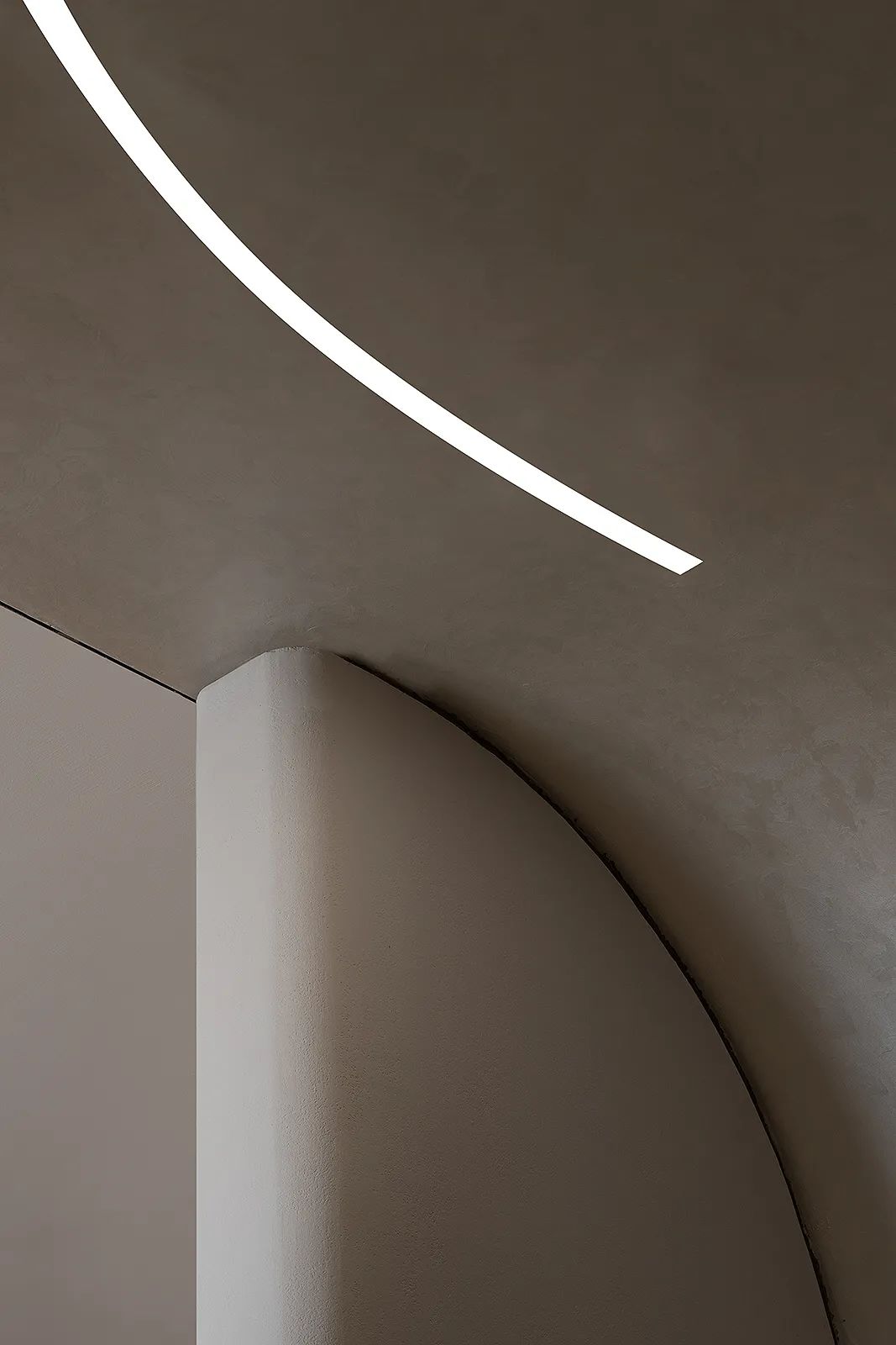 派尚设计：以浪为媒，筑造静谧自由的美学空间