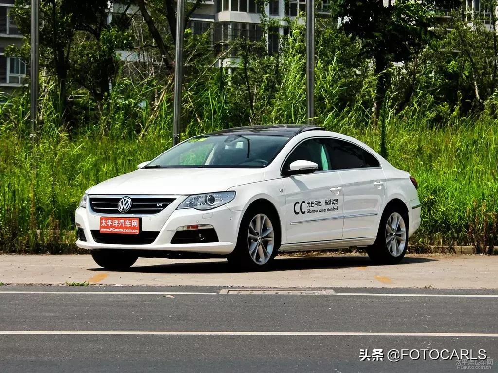 实拍|12款大众CC 3.0 V6版本，这代CC才真是最美的，你觉得呢？
