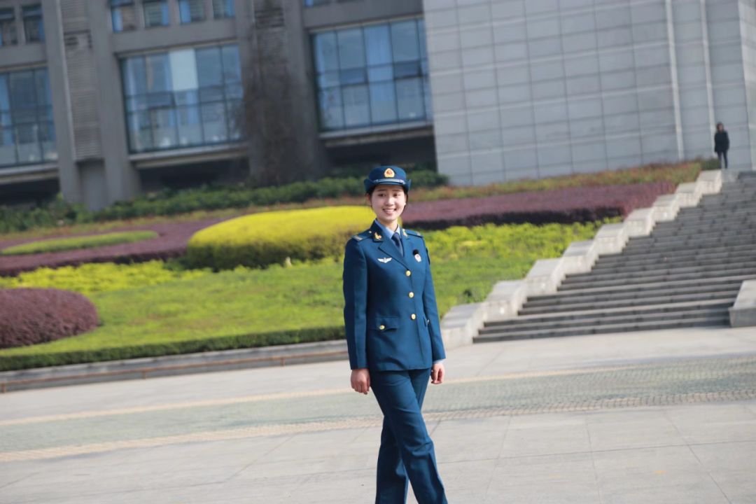 95后大学生杨润梅：战“疫”场上最美“联络人”