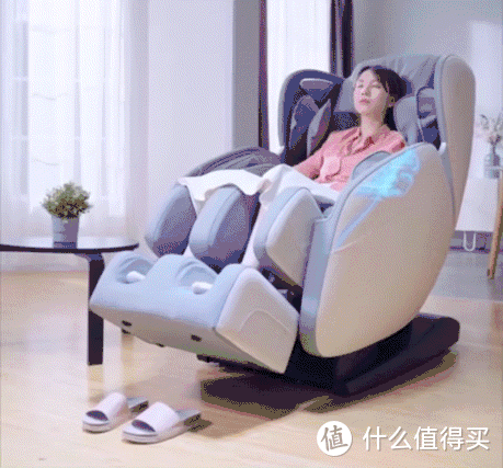英菲尼迪：奢雅座椅，尽享奢华按摩新体验。