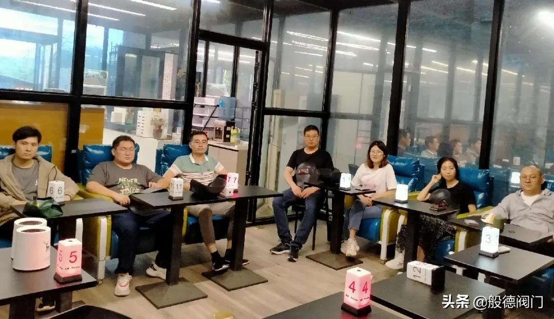 般德团建丨放下手机,放肆游戏,发现身边的乐趣