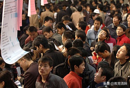 选对专业很重要！这两所大学毕业生年年供不应求，起薪过万