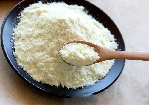 狗狗出现这些症状，说明它很热，赶紧给它降降温吧