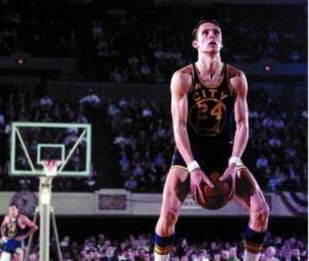 nba中锋为什么不练习罚篮（关于NBA罚球命中率的冷知识，一起来了解一下吧）