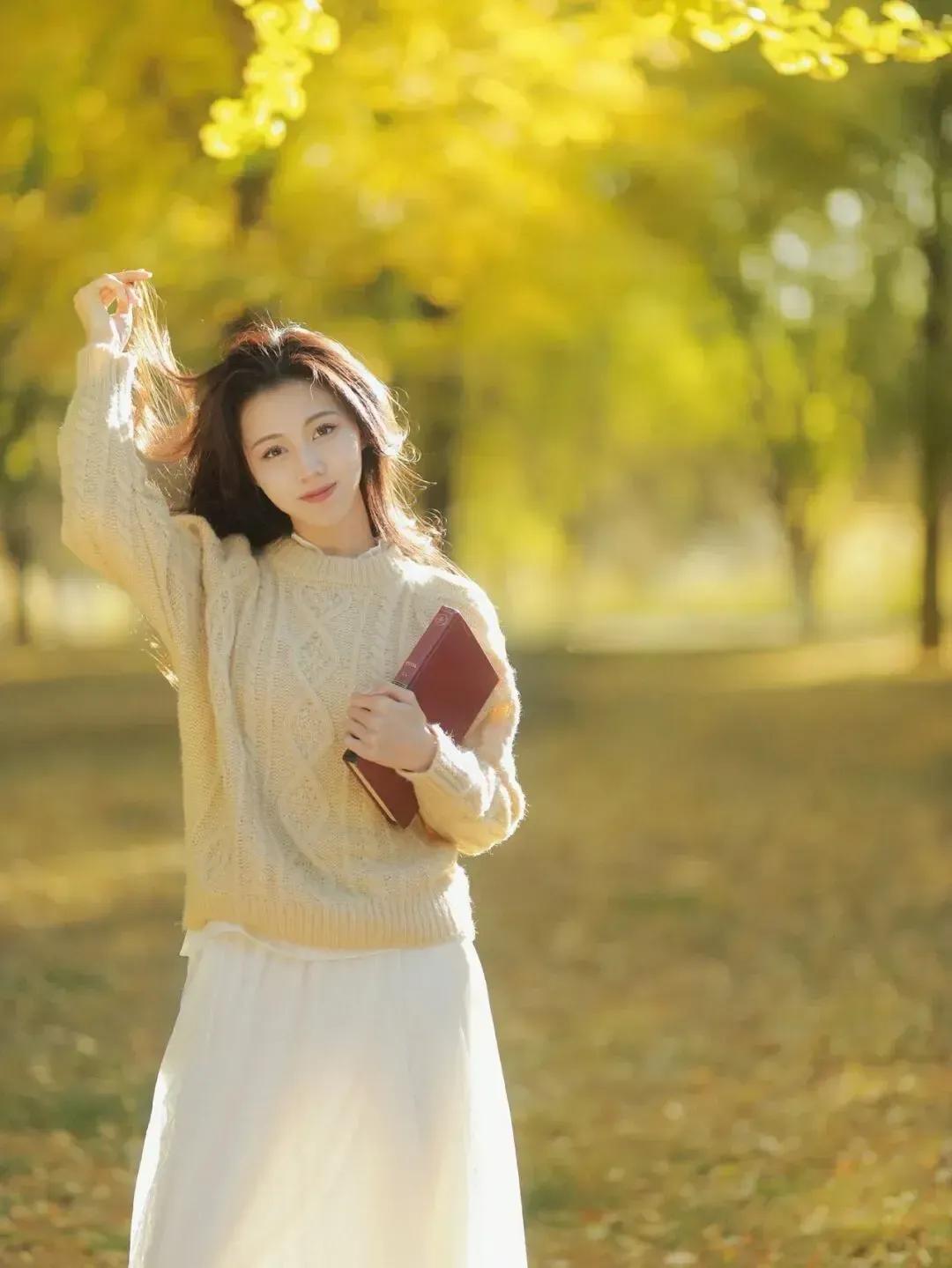 他的小仙女 别遮,我想看 乖一会儿就不疼了小说片段