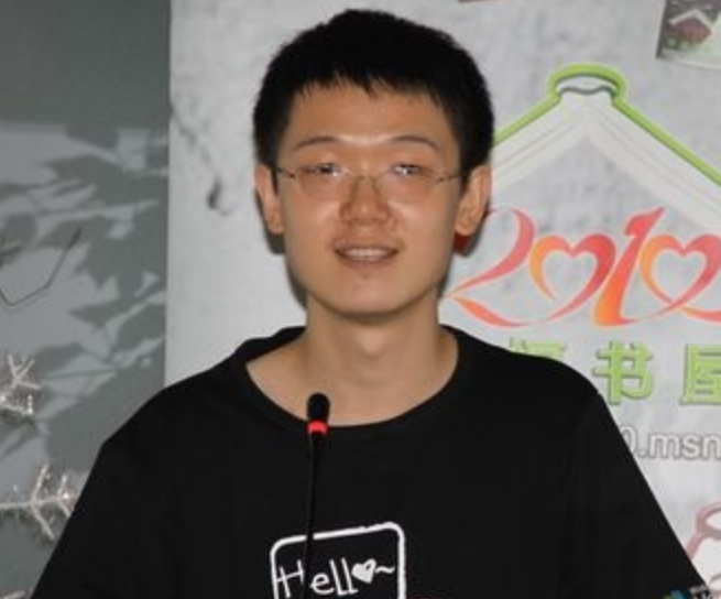 2010年，李泰伯考703分夺北京理科状元，却被美国11所名校拒收