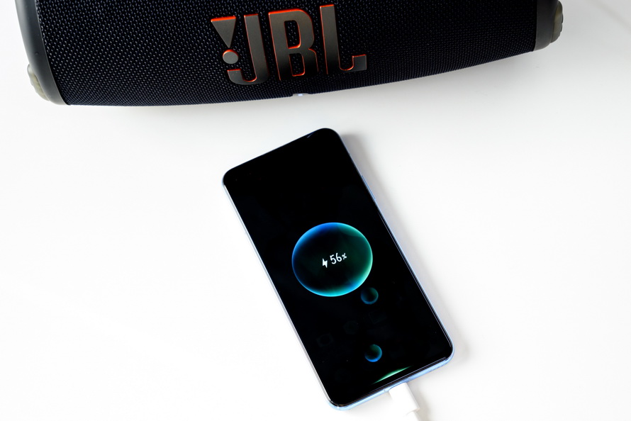 “低音炮”小王子，JBL Xtreme 3华丽归来