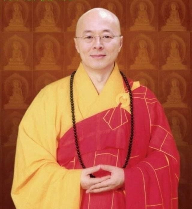 海涛法师35岁剃度出家，曾对妻子说：下辈子还娶你，但还会出家