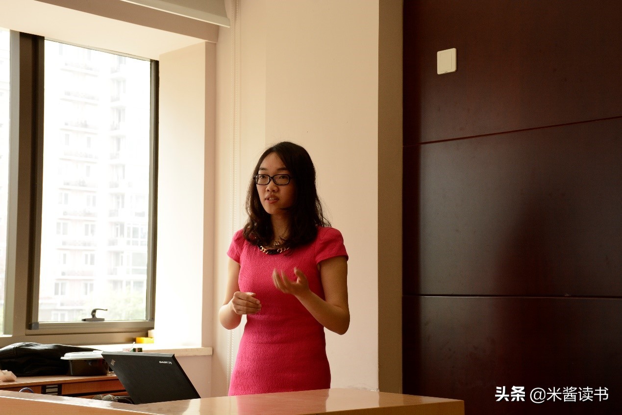 10年了，那个保送清华，连续3年成绩第一的女孩，现状如何孩