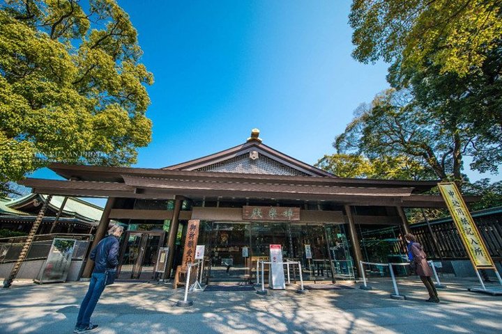 明治神宫:位于日本首都中心,却颇为幽静十分惬意