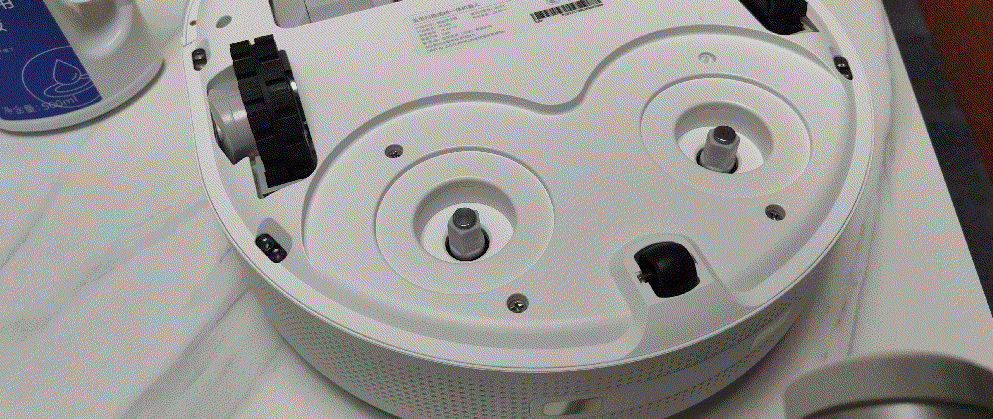 扫拖洗烘机器人的对决，追觅W10和云鲸J1哪家更强？