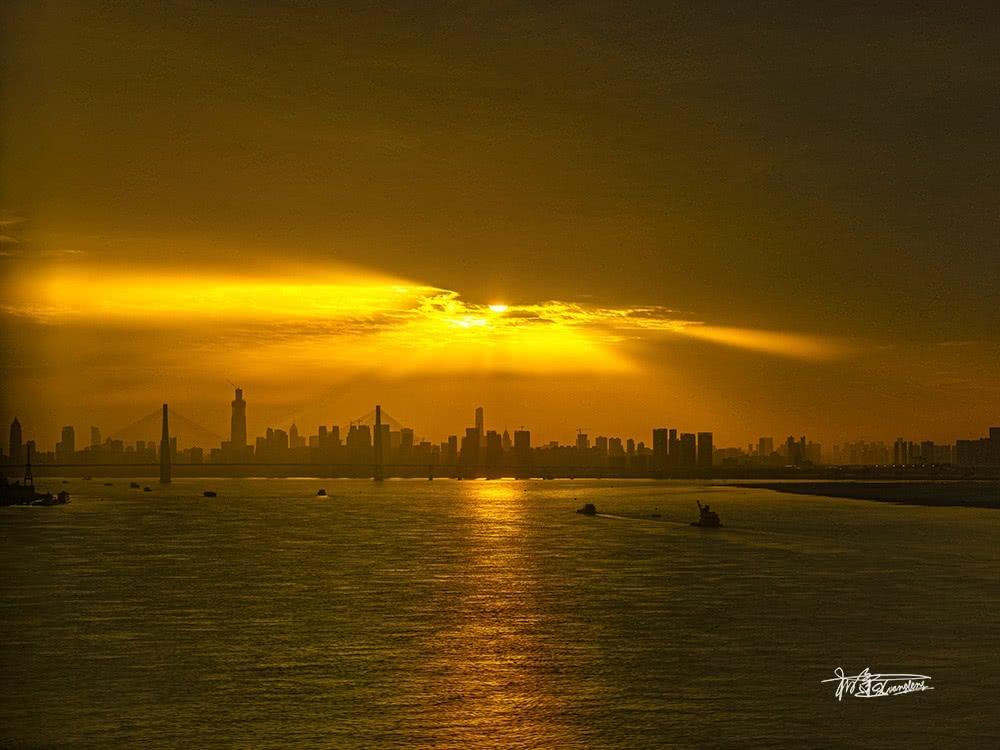 贵州大学科技学院与贵州财经大学商务学院转设，黔南系高校的壮大