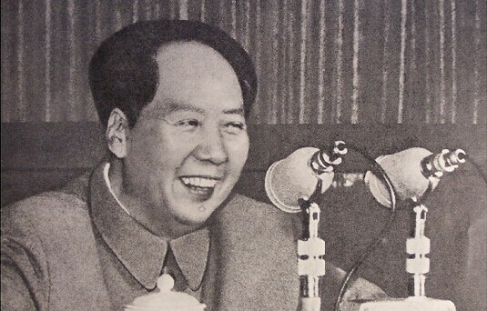 30岁的李讷被催婚，毛主席：你和工人结婚可以，和农民结婚也可以