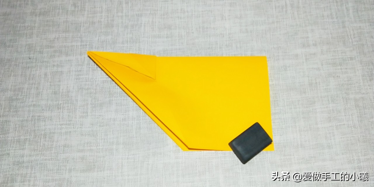 可以飞回来的纸飞机，简单好玩，快来看看
