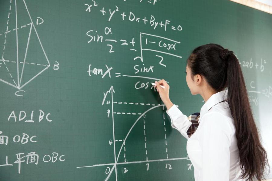 半岛聚焦丨冲刺吧，青岛学子！高考倒计时10天，“冲刺建议”来了，还有老师送上手绘漫画