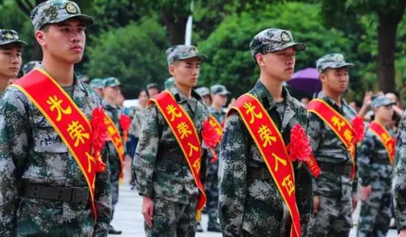 上大学有什么政策(大学生迎来4个新政策，缓解“就业难”的问题，家长可以放心了)