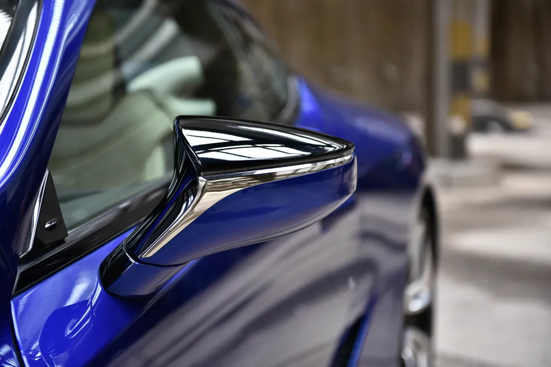 V6、359马力、21英寸轮圈、前置后驱，雷克萨斯LC 500h让人心动