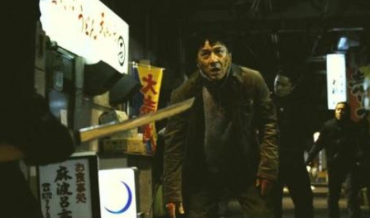 它是成龙难得的巨作，却遭禁播，原因：电影内容太过反应真实社会