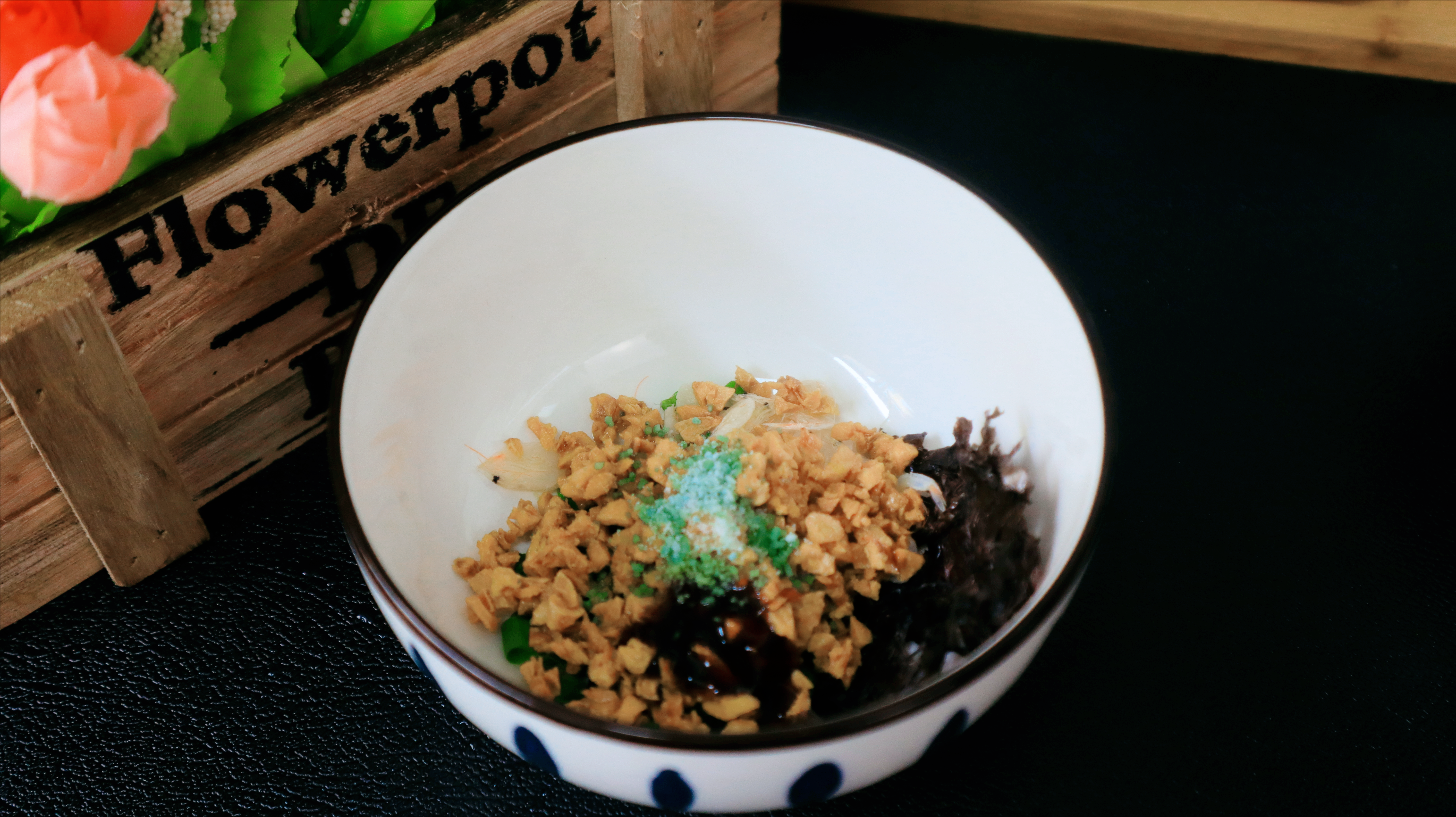 家庭常用的6种汤底做法，煮面、煮馄饨特香，学会后一周不重样