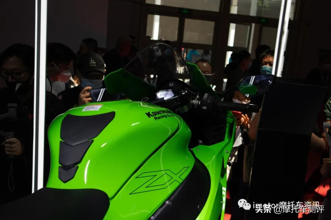 2021北京摩展┃23.68万起!川崎传奇车型ZX-10R/RR大改款发布