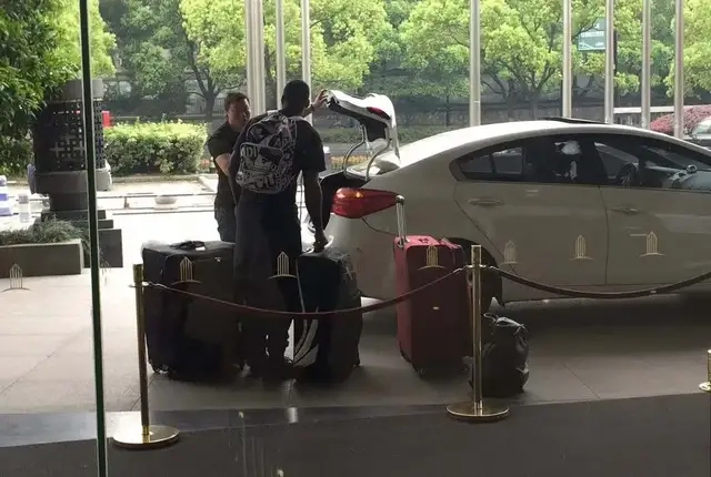劳森被cba为什么终身禁赛（重拳出击！祸从口出，美国外援劳森被CBA终生禁赛）