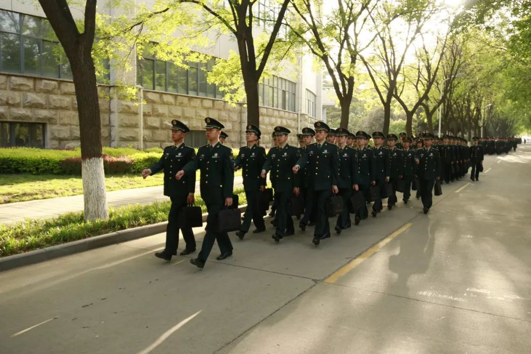 火箭军工程大学24小时