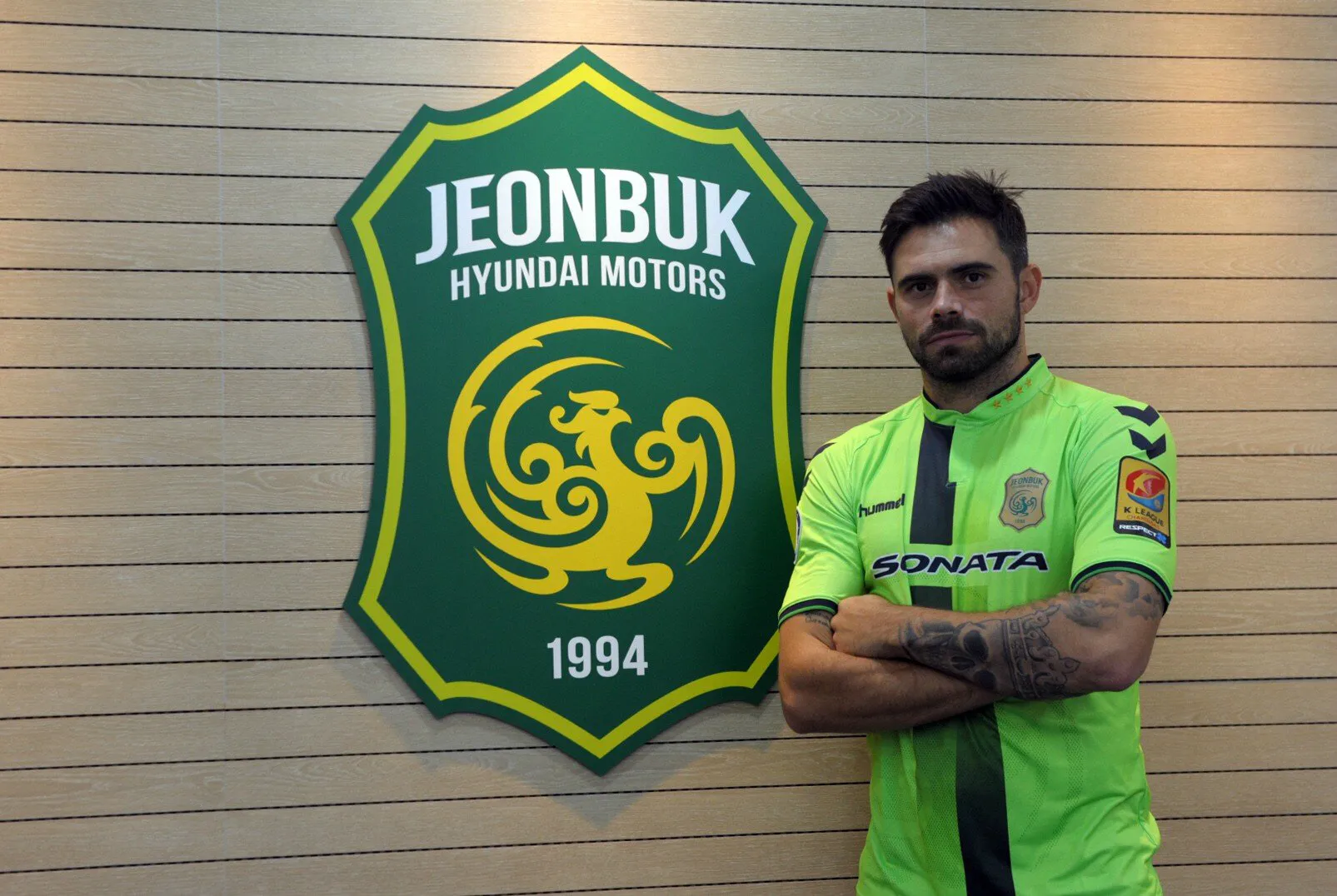 2015亚冠新浪（经典回顾：2015亚冠，恒大再创巅峰，国安落日辉煌）