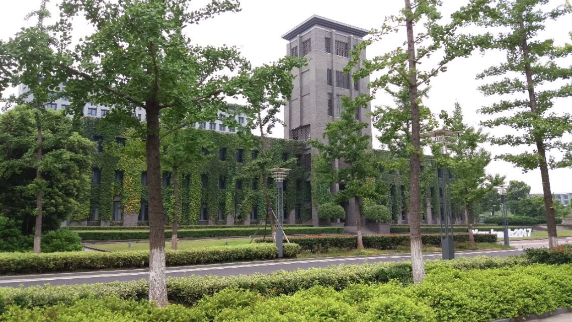 南京大学仙林校区面积「南京大学仙林校区」